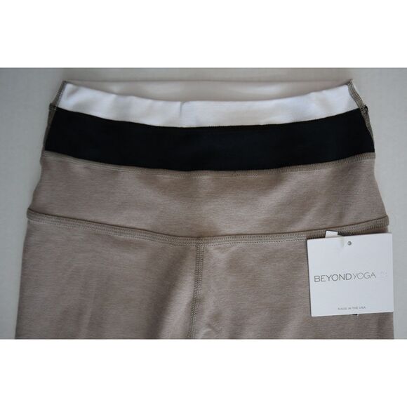 Beyond Yoga SD3545 Women's Sz M Beige Horizon Colorblock MIDI Leggings - Picture 9 of 13